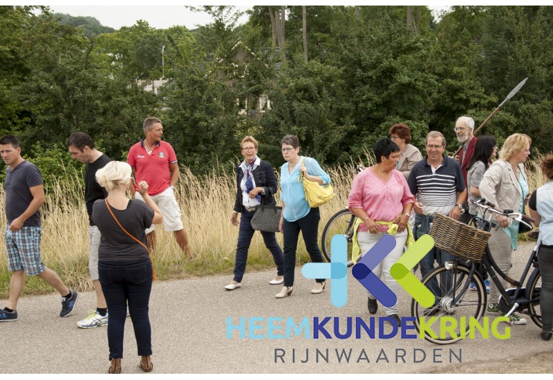 12 -7-2015 Onthulling grafsteen Herwen Coll. P.Snip- HKR (37)